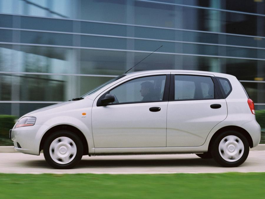  Chevrolet Kalos 5-Door 2003 года  (UK) (фото 2 из 16)